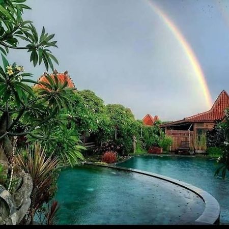 Hotel Damai Canggu Esterno foto