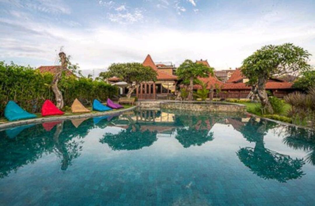 Hotel Damai Canggu Esterno foto